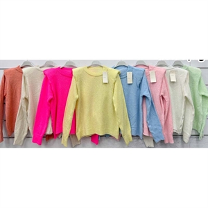 Sweter damski okrągły - Produkt Włoski