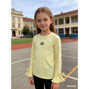 Bluzka dziewczęca (4-14) - Produkt Włoski