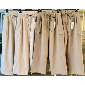 Spodnie szerokie nogawki produkt Włoski
