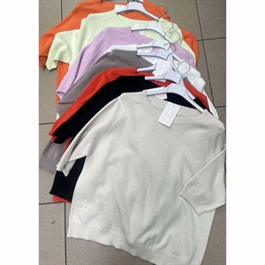 Sweter damski okrągły