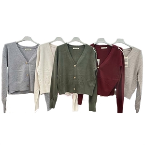 Sweter damski - Produkt Włoski
