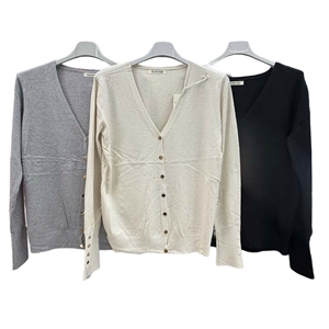 Sweter damski - Produkt Włoski