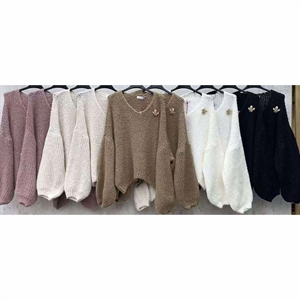 Sweter damski z dekoltem w serek