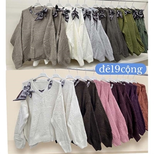 Sweter damski z dekoltem w serek