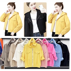 Kurtka damska produkt Włoski