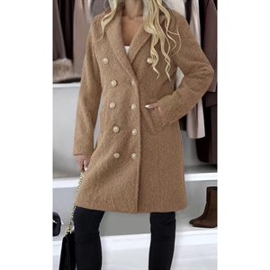 Płaszcz damski produkt Włoski