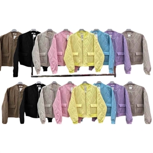 Kurtka damska produkt Włoski