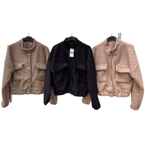 Kurtka damska produkt Włoski