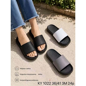 Klapki basenowe 36-41