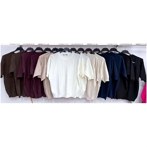 Sweter damski - Produkt Włoski