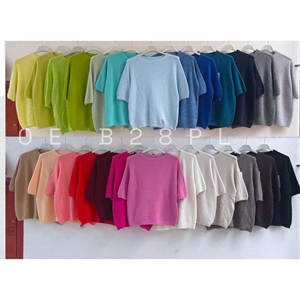 Sweter damski - Produkt Włoski