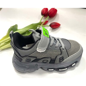 Buty sportowe 26-31