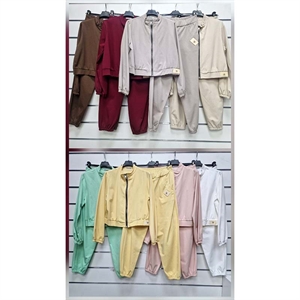 Komplet dresowy damski produkt Włoski