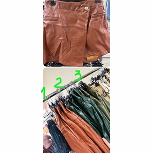 Szorty ze sztucznej skóry imitujące spódnicę produkt Włoski  S-2XL