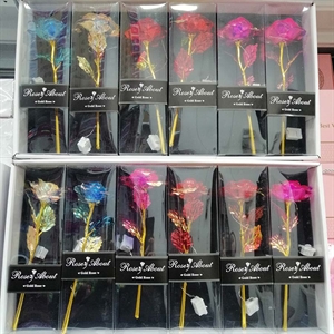 Prezent na walentynki - Złota róża