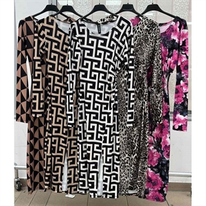 Sukienka damska - Produkt Włoski