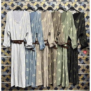 Sukienka damska - Produkt Włoski