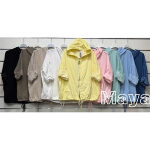 Narzutka damska - Produkt Włoski