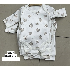 Komplet niemowlęcy produkt Turecki  0-9M