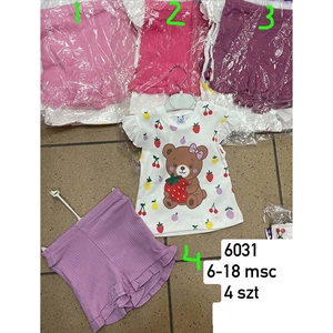 Komplet niemowlęcy produkt Turecki  6-18M