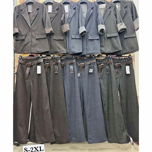 Komplet damski produkt Włoski  S-2XL