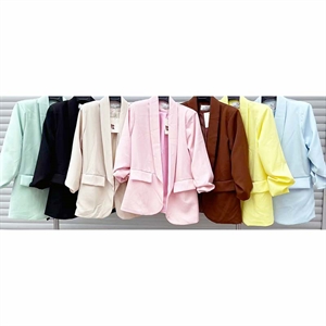 Marynarka damska produkt Włoski