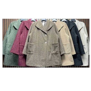 Narzutka damska produkt Włoski