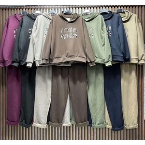 Komplet dresowy damski