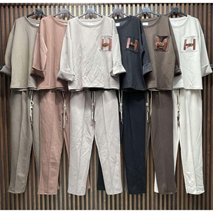 Komplet dresowy damski