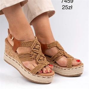 Sandały na koturnie  36-41