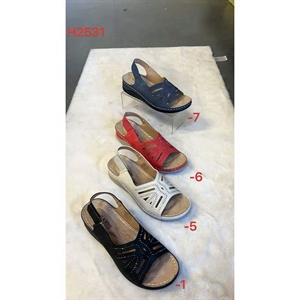 Sandały na koturnie  36-41