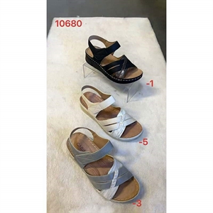 Sandały na koturnie  36-41