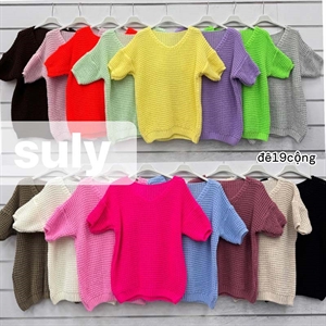 Sweter damski z krótkim rękawem - Produkt Włoski