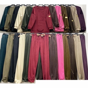 Komplet dresy welurowe produkt Włoski