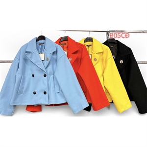 Narzutka damska produkt Włoski