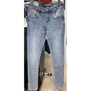 Jeansy damskie  38-48
