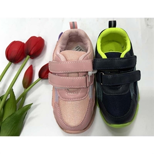 Buty sportowe dla dzieci 26-30