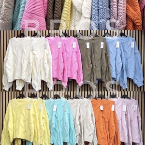 Sweter damski - Produkt Włoski