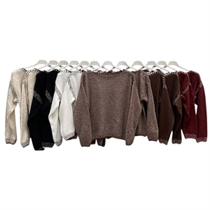 Sweter damski okrągły