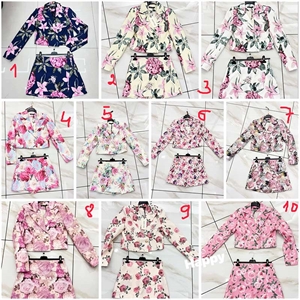 Komplet Marynarka + Szorty imitujące spódnicę produkt Włoski  S-XL