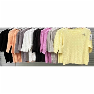 Sweter damski okrągły