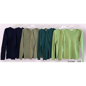 Sweter damski z dekoltem w serek - Produkt Włoski