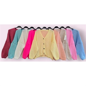 Sweter damski zapinany na guziki - Produkt Włoski