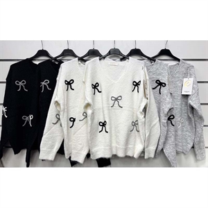 Sweter damski z dekoltem w serek - Produkt Włoski