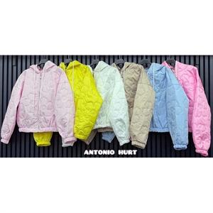 Kurtka damska produkt Włoski