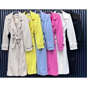 Płaszcz damski produkt Włoski