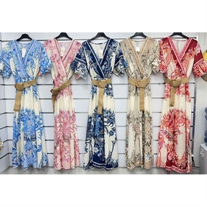 Sukienka damska z paskiem produkt Włoski