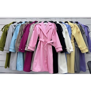 Płaszcz damski produkt Włoski