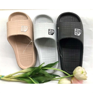 Klapki basenowe 40-45