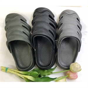 Klapki basenowe 40-45